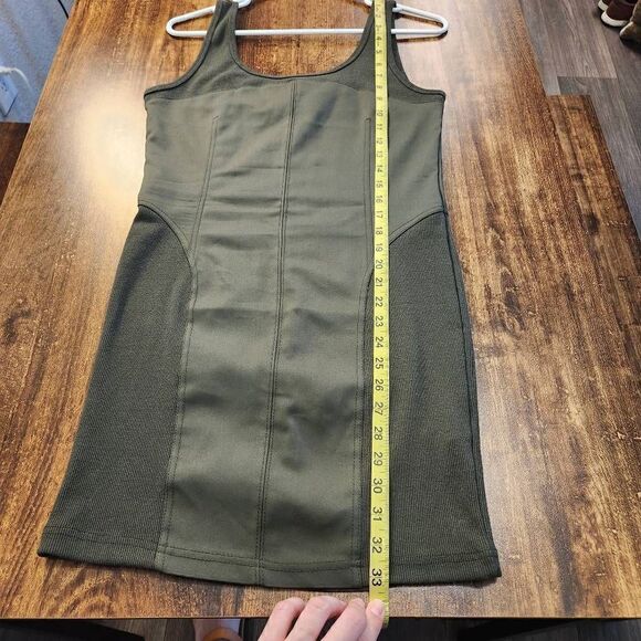 Forever 21 green mini dress - Picture 6 of 6